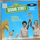 Sesame Street - 5 People In My Family / People In Your Neighborhood